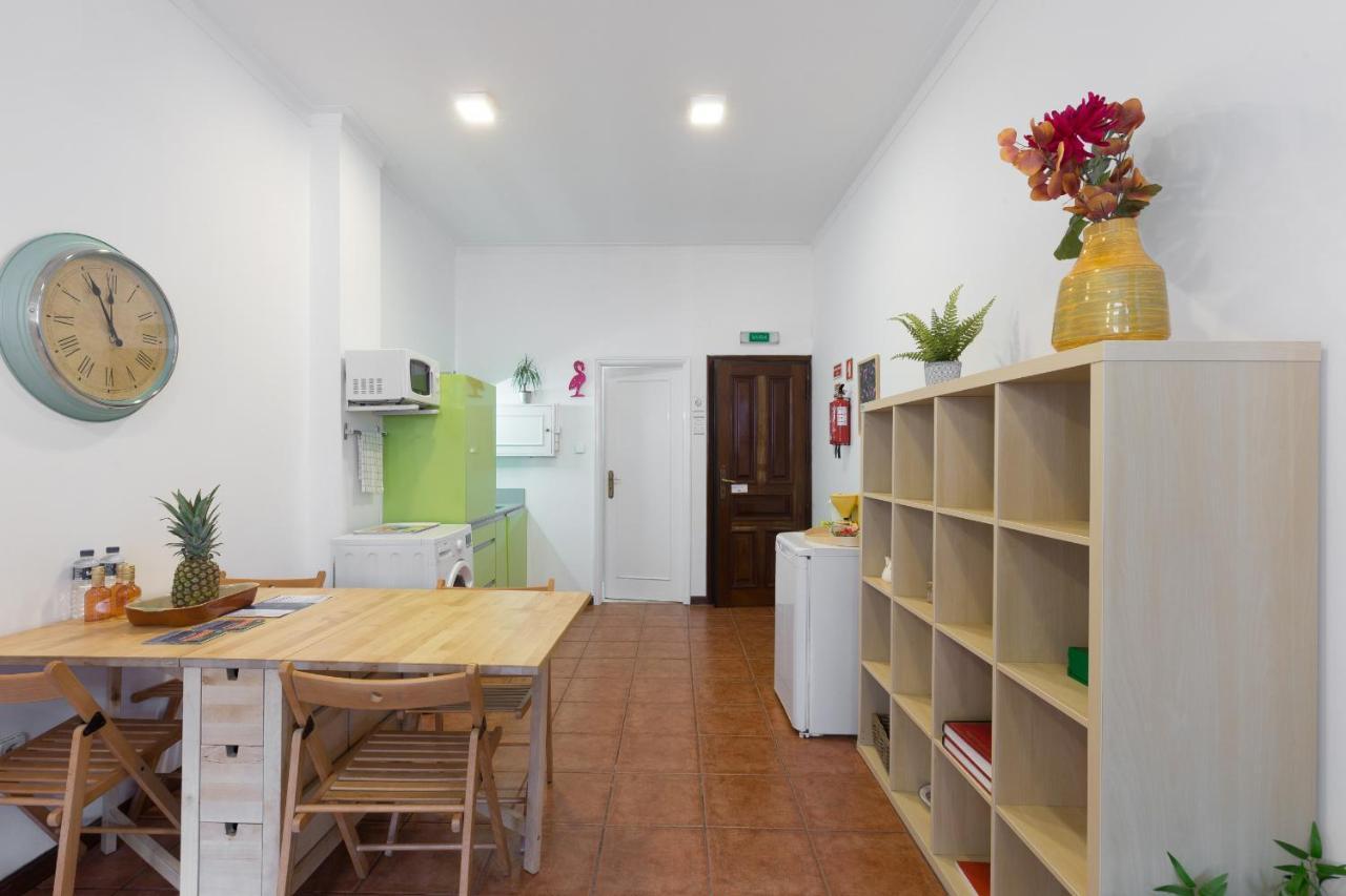 Ferienwohnung Cozy Sunny Flats By Hostwise Porto Exterior foto